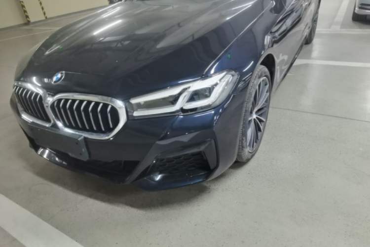 Used BMW 5 Series 2023 530Li Leading Model M Sport Package Left Front Headlight