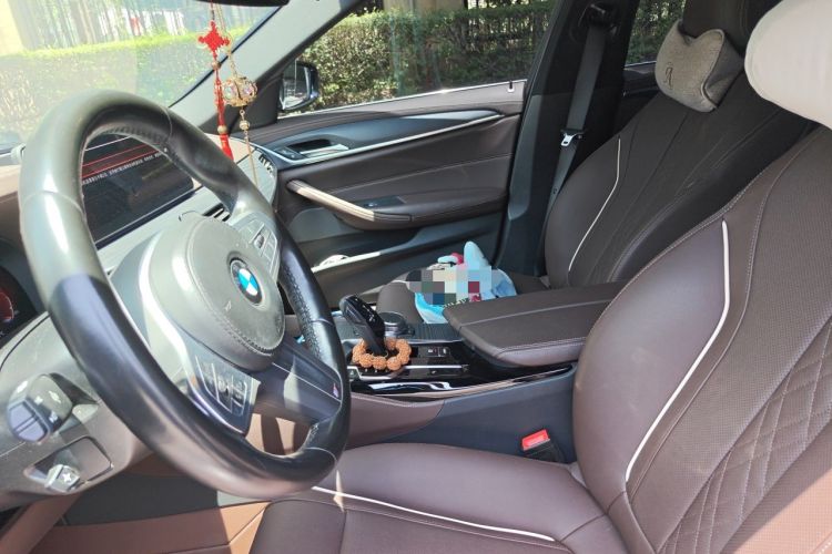Used BMW 5 Series 2023 530Li xDrive M Sport Package Left Front Seat