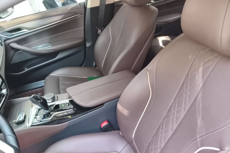 Used BMW 5 Series 2023 530Li Leading Edition Luxury Package Left Front Seat
