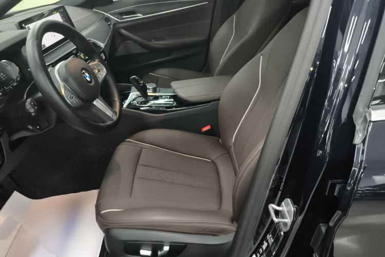 Used BMW 5 Series 2023 530Li xDrive M Sport Package Left Front Seat
