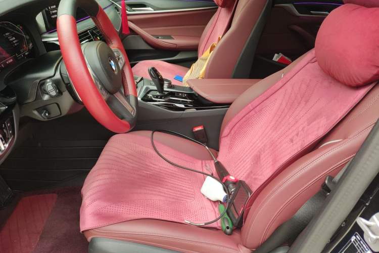 Used BMW 5 Series 2023 530Li Leading Model M Sport Package Left Front Seat