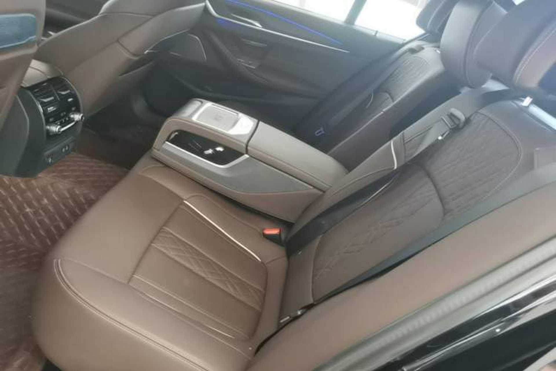 Used BMW 5 Series 2023 530Li Luxury Edition M Sport Package Left Rear Seat
