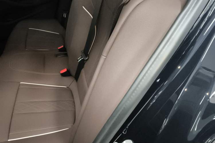 Used BMW 5 Series 2023 530Li xDrive M Sport Package Left Rear Seat