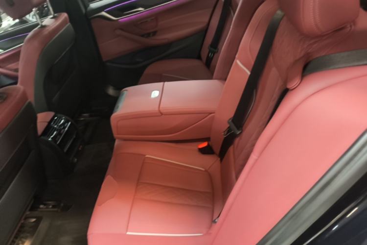 Used BMW 5 Series 2023 530Li Leading Model M Sport Package Left Rear Seat