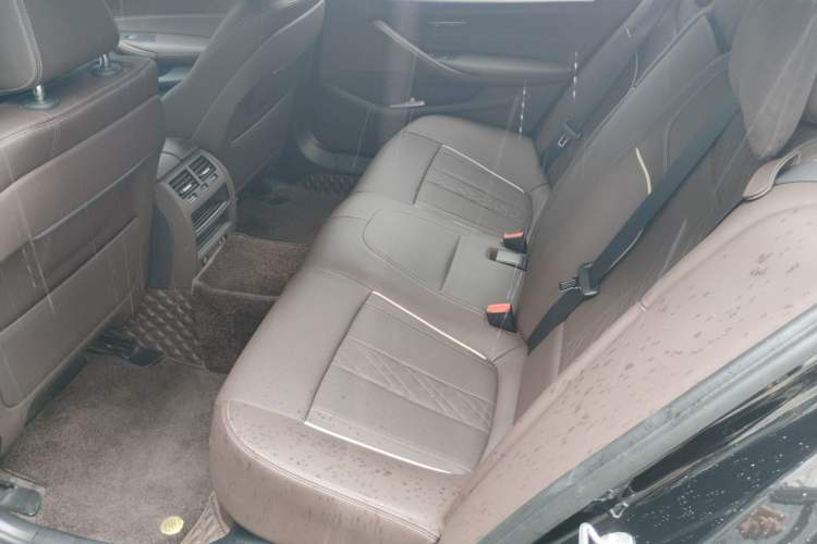 Used BMW 5 Series 2023 530Li Leading Model M Sport Package Left Rear Seat