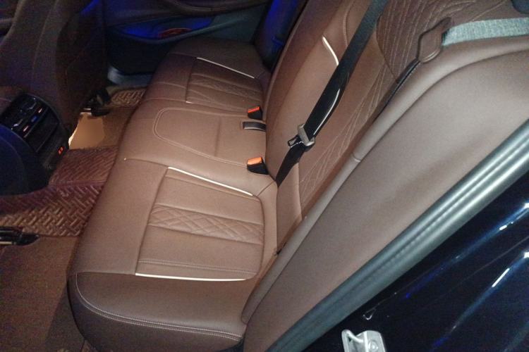 Used BMW 5 Series 2023 530Li Leading Model M Sport Package Left Rear Seat