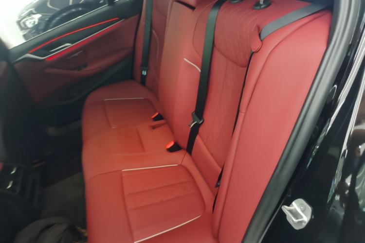 Used BMW 5 Series 2023 530Li Leading Model M Sport Package Left Rear Seat