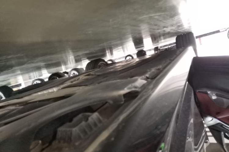 Used BMW 5 Series 2023 530Li Leading Model M Sport Package Left Side Sill
