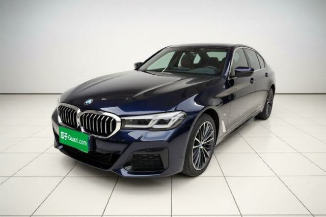 Ojetý BMW 5 Series 2023 530Li Leading Model M Sport Package