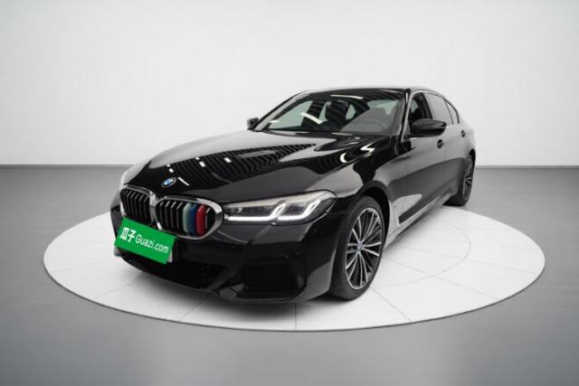 Ojetý BMW 5 Series 2023 530Li Leading Model M Sport Package