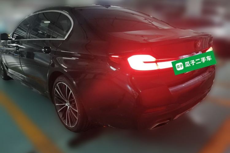 Used BMW 5 Series 2023 530Li Leading Model M Sport Package Rear Left 45 Deg
