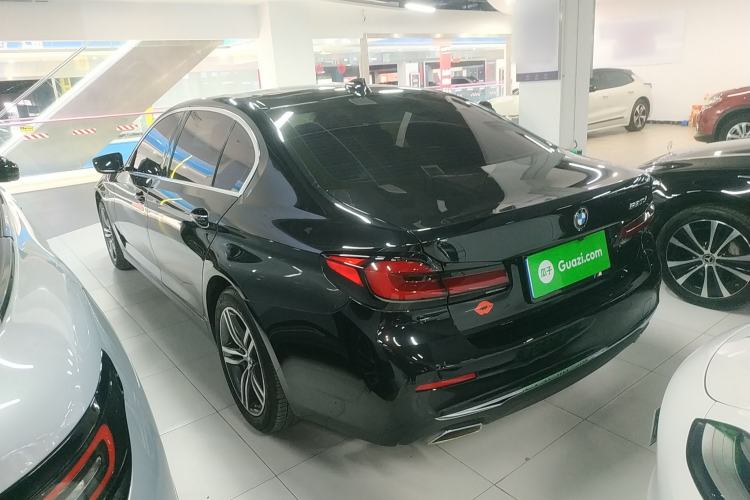 Used BMW 5 Series 2023 530Li Leading Edition Luxury Package Rear Left 45 Deg
