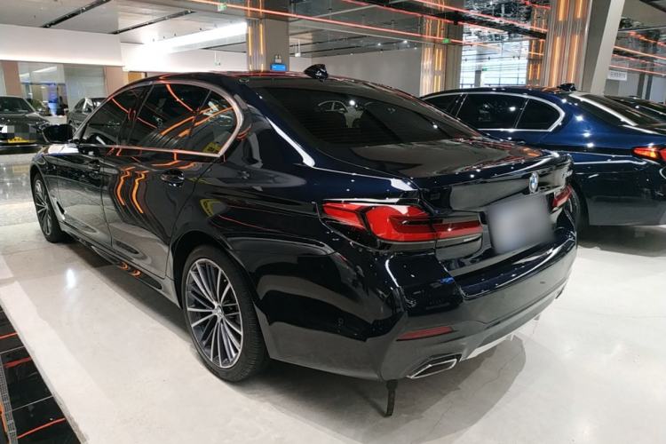 Used BMW 5 Series 2023 530Li Leading Model M Sport Package Rear Left 45 Deg