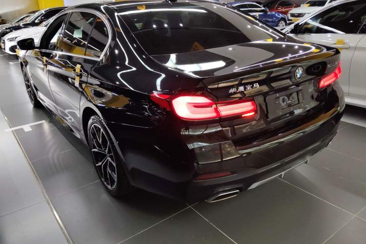 Used BMW 5 Series 2023 Restyled 530Li Luxury Edition M Sport Package Rear Left 45 Deg
