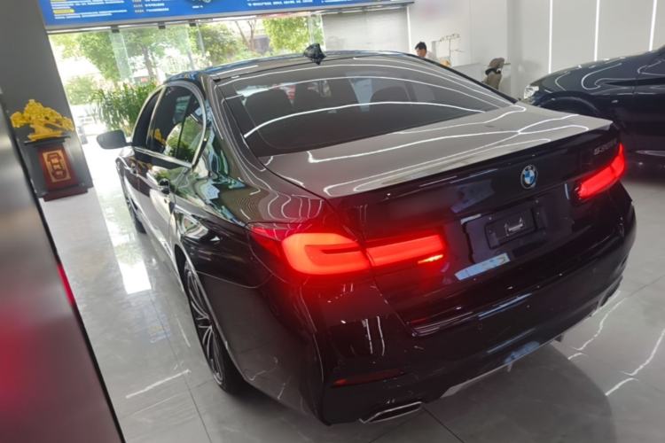 Used BMW 5 Series 2023 530Li Leading Model M Sport Package Rear Left 45 Deg