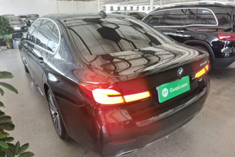 Used BMW 5 Series 2023 530Li Leading Model M Sport Package Rear Left 45 Deg