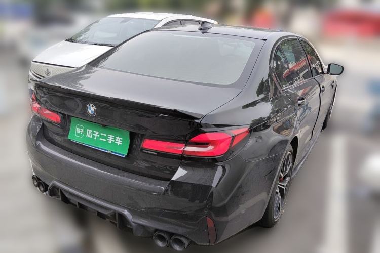 Used BMW 5 Series 2023 530Li Luxury Edition M Sport Package Rear Right 45 Deg