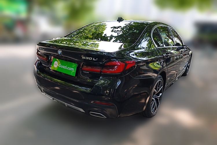 Used BMW 5 Series 2023 530Li Luxury Edition M Sport Package Rear Right 45 Deg
