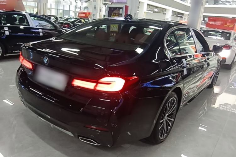 Used BMW 5 Series 2023 530Li Leading Model M Sport Package Rear Right 45 Deg