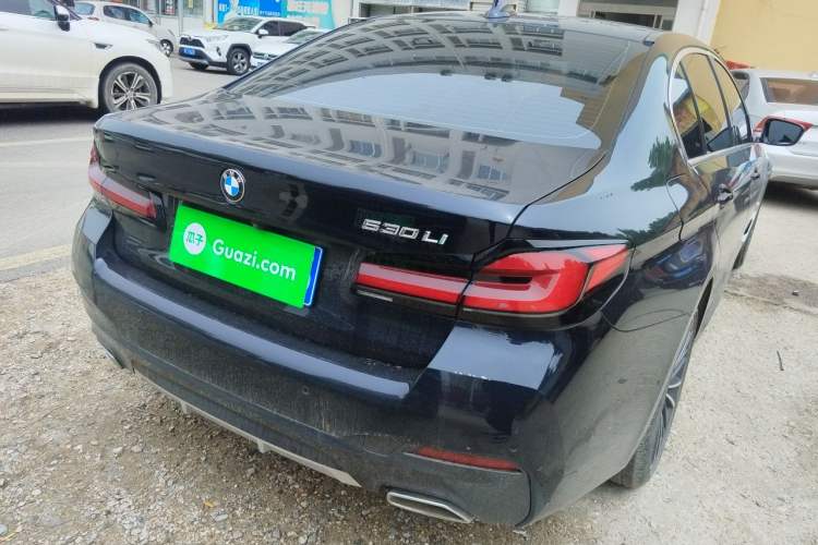 Used BMW 5 Series 2023 530Li Leading Model M Sport Package Rear Right 45 Deg