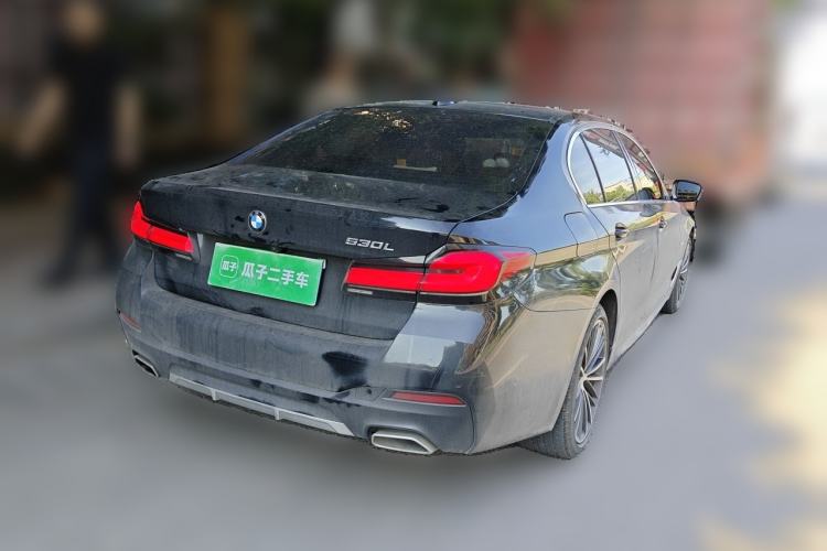 Used BMW 5 Series 2023 530Li Leading Model M Sport Package Rear Right 45 Deg