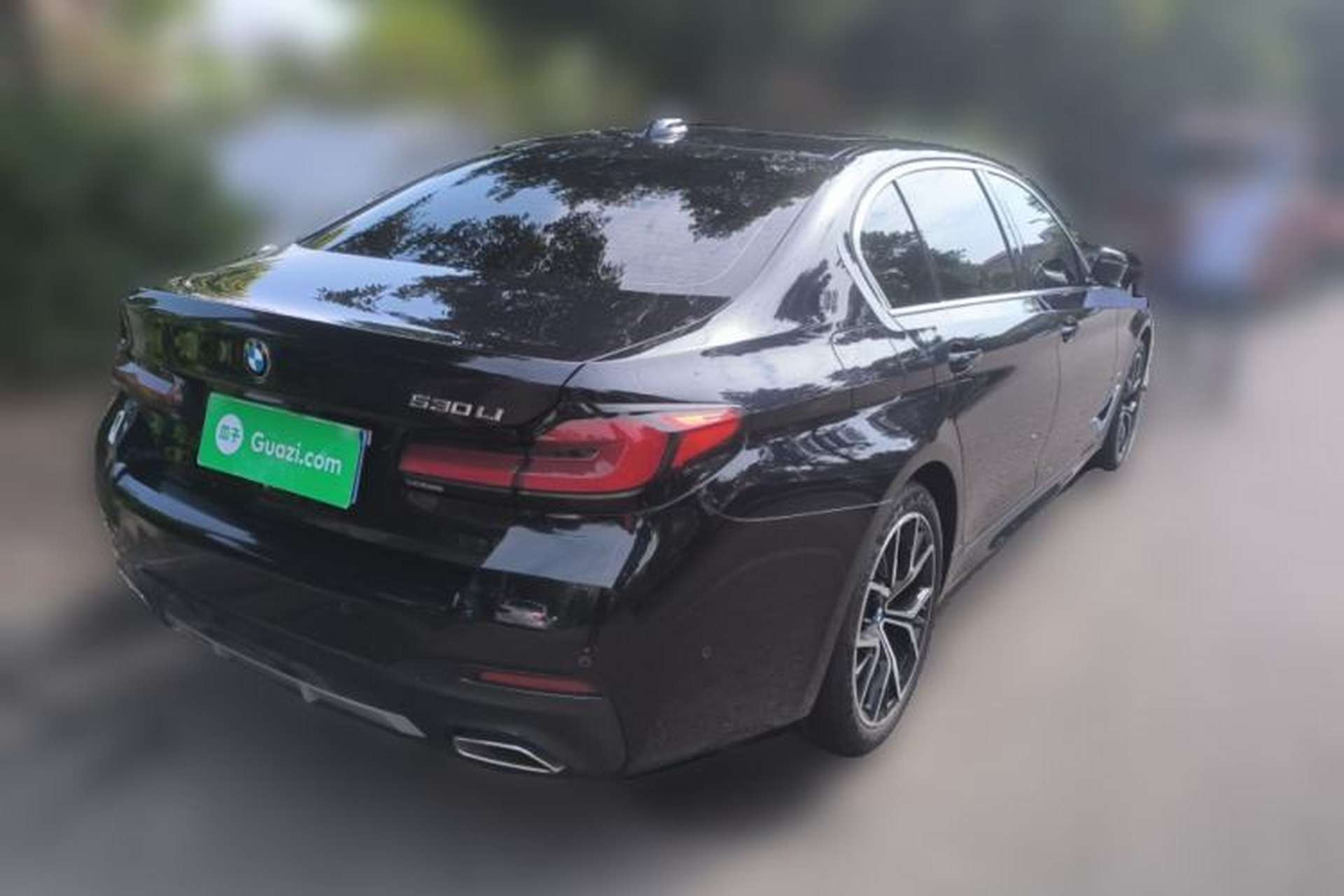 Used BMW 5 Series 2023 530Li Luxury Edition M Sport Package Rear Right 45 Deg