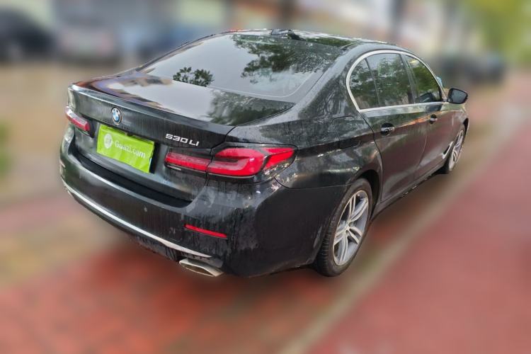 Used BMW 5 Series 2023 530Li Leading Edition Luxury Package Rear Right 45 Deg