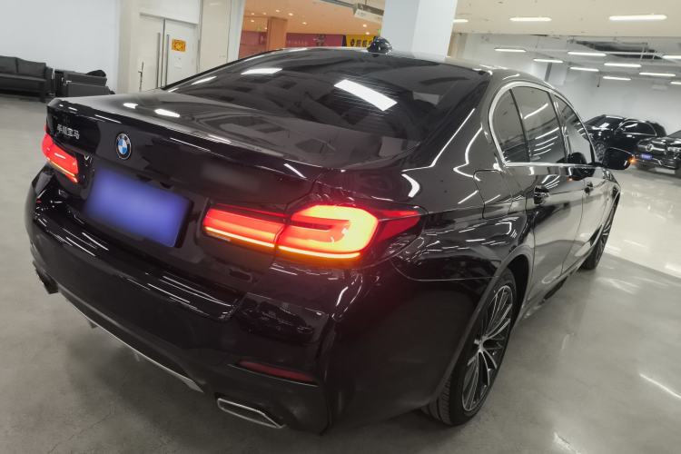 Used BMW 5 Series 2023 530Li xDrive M Sport Package Rear Right 45 Deg