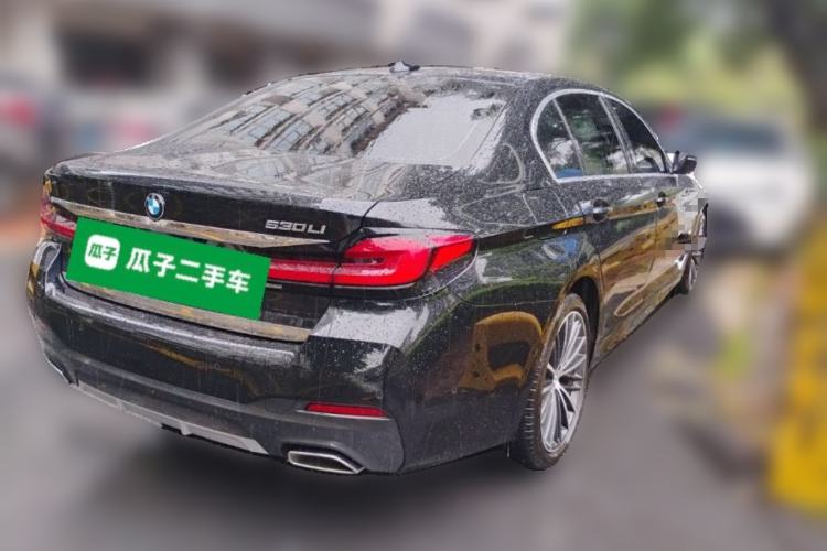 Used BMW 5 Series 2023 530Li Leading Model M Sport Package Rear Right 45 Deg