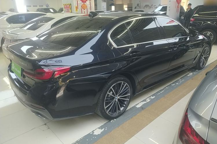 Used BMW 5 Series 2023 530Li Leading Model M Sport Package Rear Right 45 Deg