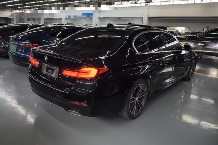 Used BMW 5 Series 2023 530Li Leading Model M Sport Package Rear Right 45 Deg