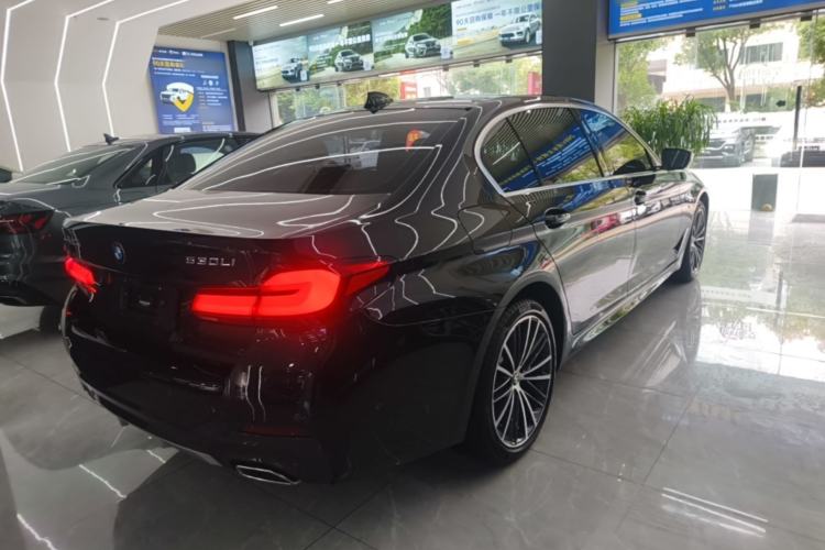 Used BMW 5 Series 2023 530Li Leading Model M Sport Package Rear Right 45 Deg
