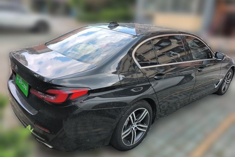 Used BMW 5 Series 2023 530Li Leading Edition Luxury Package Rear Right 45 Deg