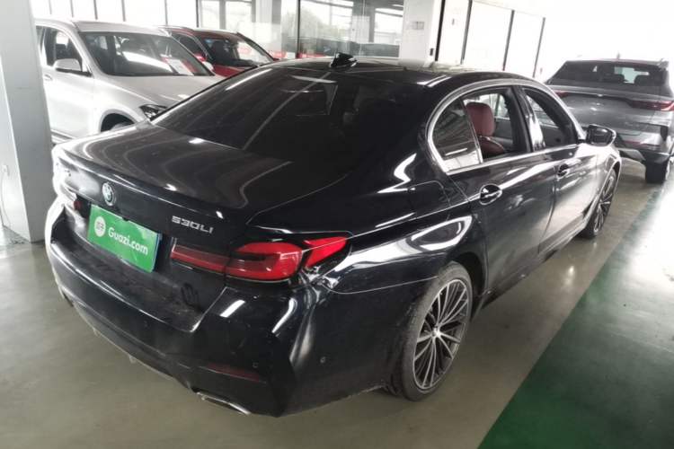 Used BMW 5 Series 2023 530Li Leading Model M Sport Package Rear Right 45 Deg