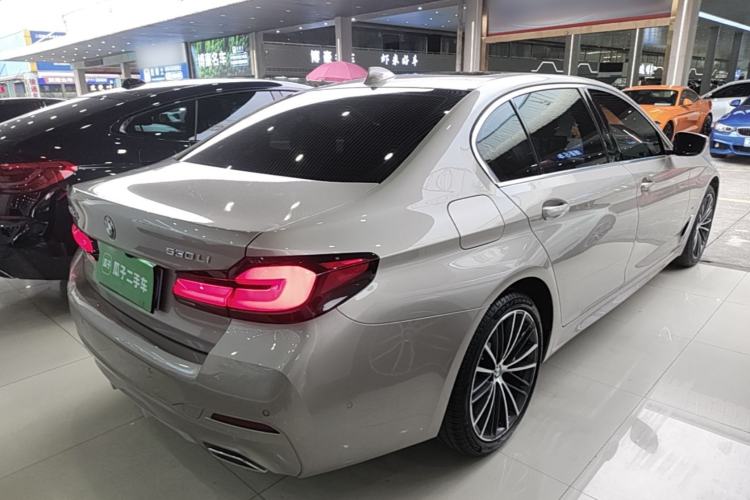 Used BMW 5 Series 2023 530Li Leading Model M Sport Package Rear Right 45 Deg