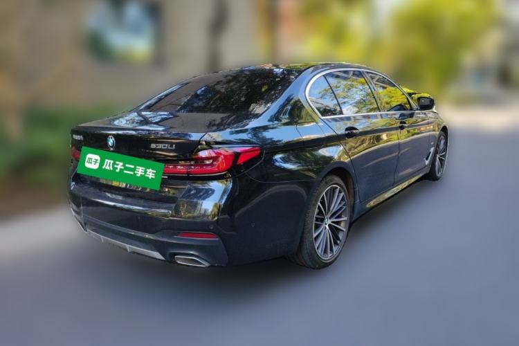 Used BMW 5 Series 2023 530Li Leading Model M Sport Package Rear Right 45 Deg