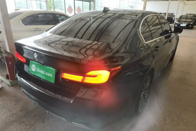 Used BMW 5 Series 2023 530Li Leading Model M Sport Package Rear Right 45 Deg