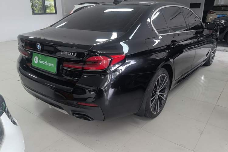 Used BMW 5 Series 2023 530Li Leading Model M Sport Package Rear Right 45 Deg