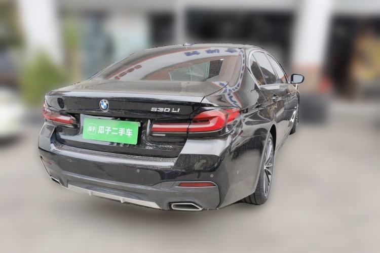 Used BMW 5 Series 2023 530Li Leading Model M Sport Package Rear Right 45 Deg