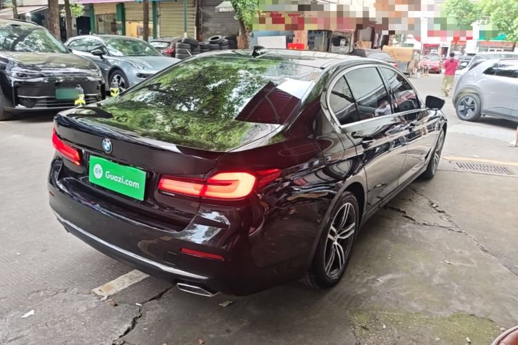 Used BMW 5 Series 2023 530Li Leading Edition Luxury Package Rear Right 45 Deg