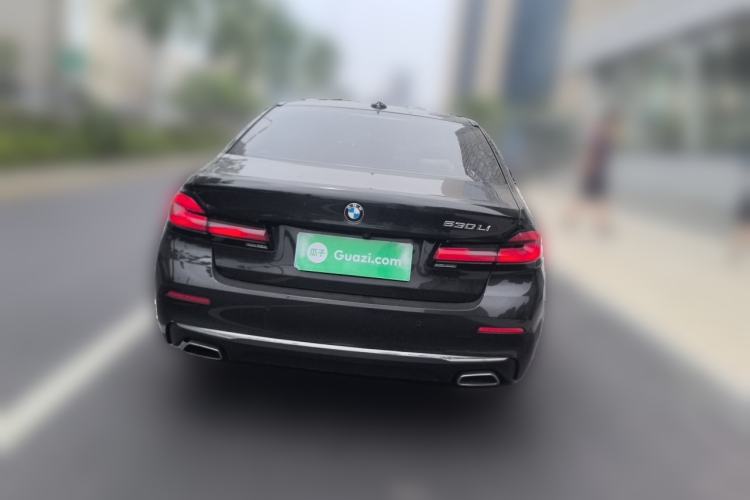 Used BMW 5 Series 2023 Facelifted 530Li Leading Luxury Package Rear