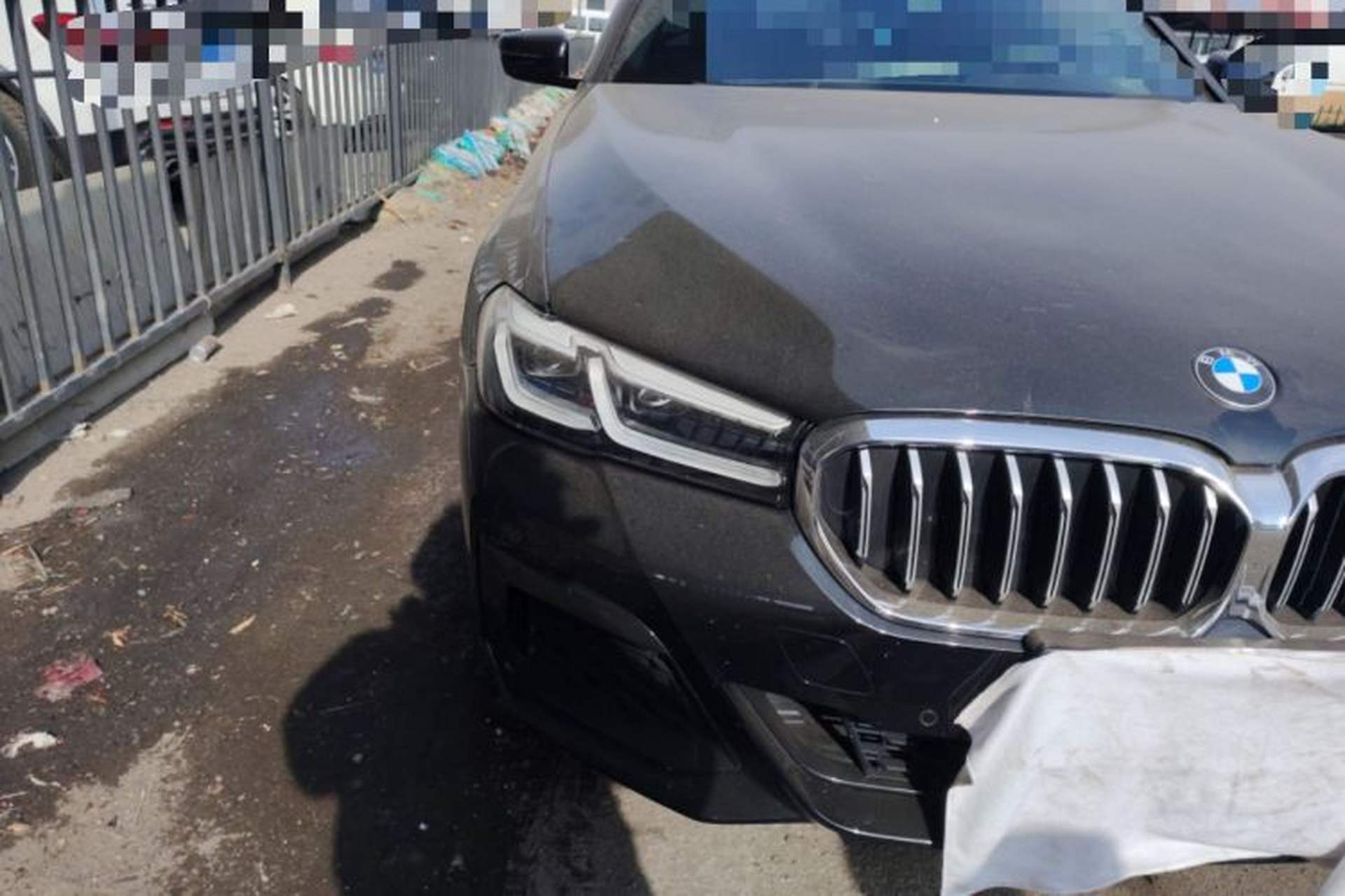 Used BMW 5 Series 2023 530Li Leading Model M Sport Package Right Front Headlight