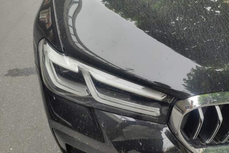 Used BMW 5 Series 2023 530Li Leading Model M Sport Package Right Front Headlight