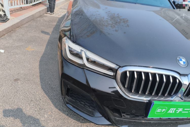 Used BMW 5 Series 2023 530Li Leading Model M Sport Package Right Front Headlight
