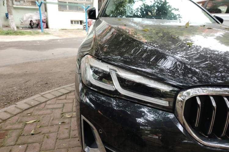 Used BMW 5 Series 2023 530Li Leading Edition Luxury Package Right Front Headlight