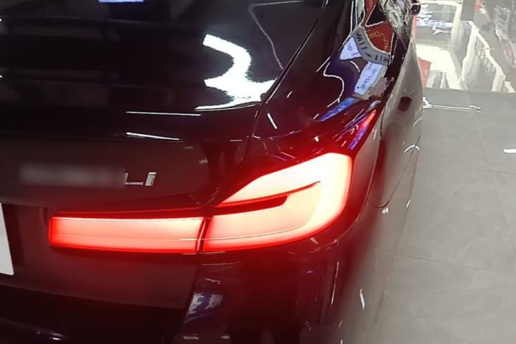 Used BMW 5 Series 2023 530Li Leading Model M Sport Package Right Rear Taillight