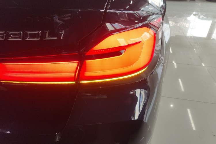 Used BMW 5 Series 2023 530Li Leading Model M Sport Package Right Rear Taillight