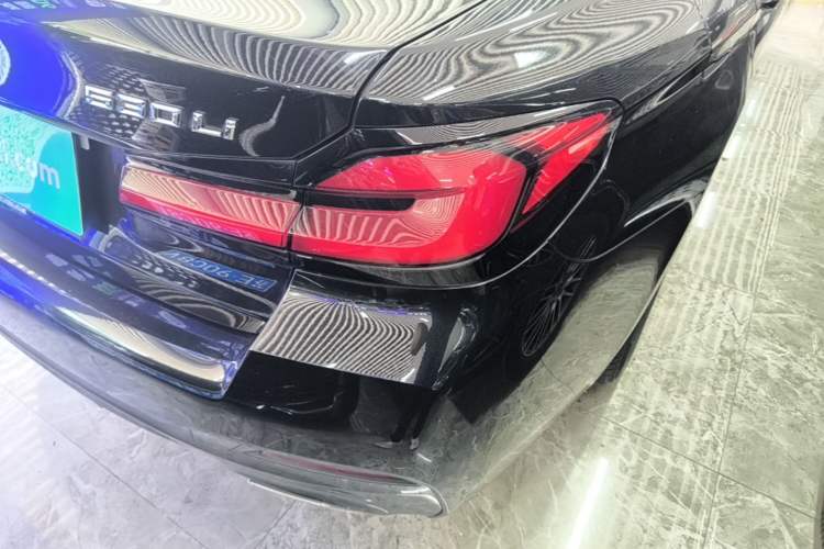 Used BMW 5 Series 2023 530Li Leading Model M Sport Package Right Rear Taillight