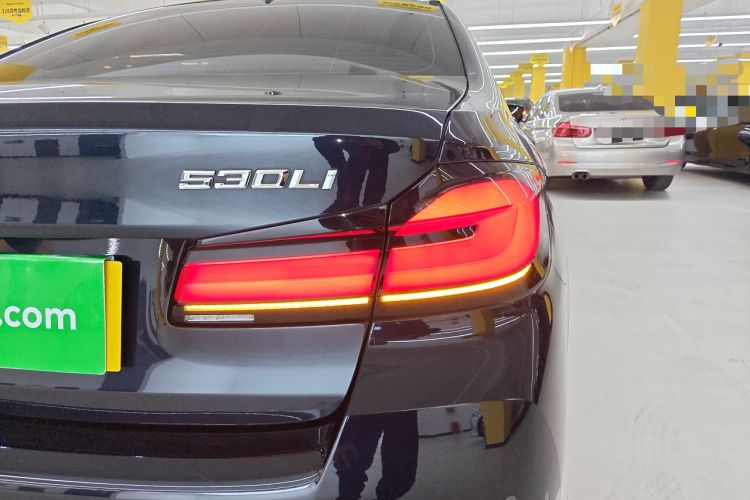 Used BMW 5 Series 2023 530Li Leading Model M Sport Package Right Rear Taillight