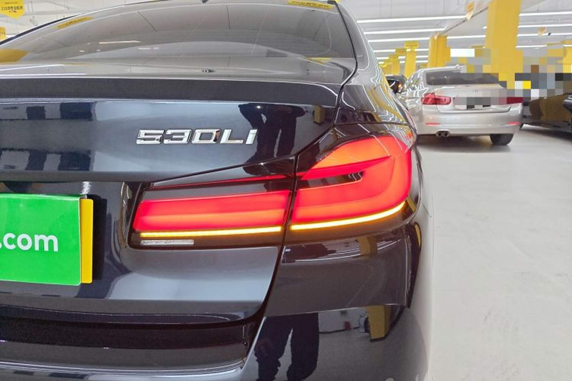 Used BMW 5 Series 2023 530Li Leading Model M Sport Package Right Rear Taillight